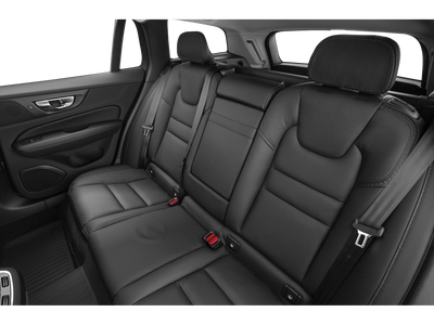 2022 Volvo V60 Cross Country T5