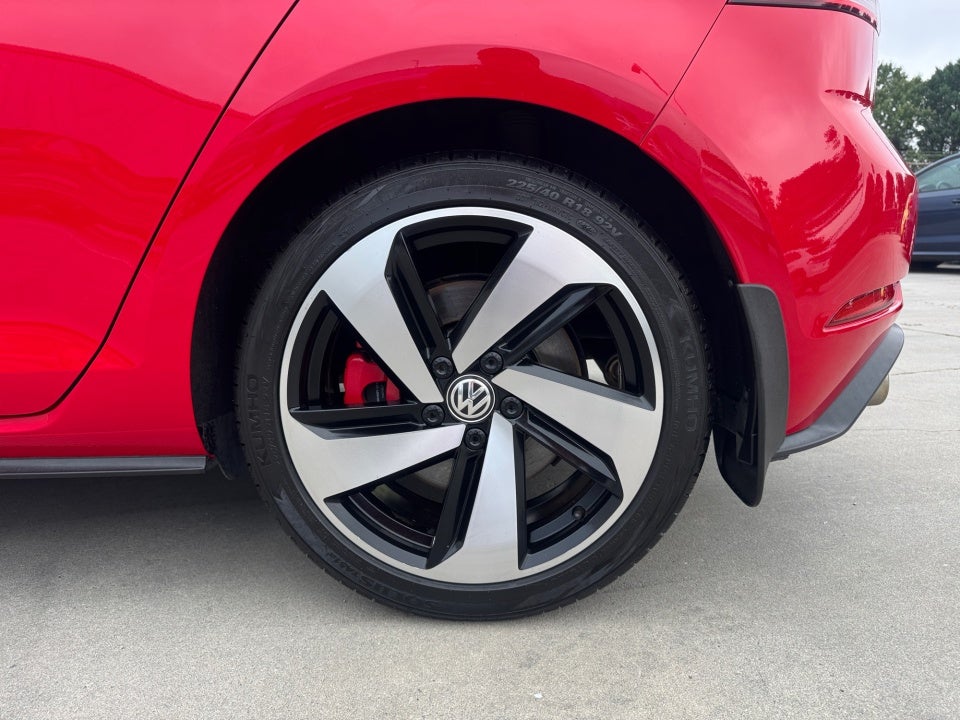 2020 Volkswagen Golf GTI Autobahn