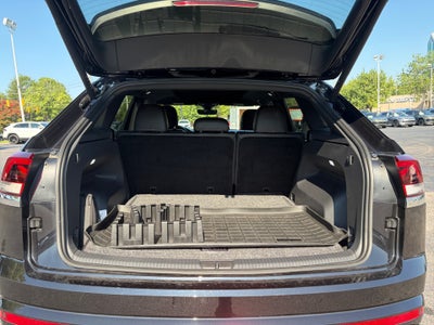 2024 Volkswagen Atlas Cross Sport 2.0T SEL R-Line