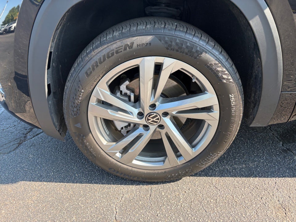 2024 Volkswagen Atlas Cross Sport 2.0T SEL R-Line