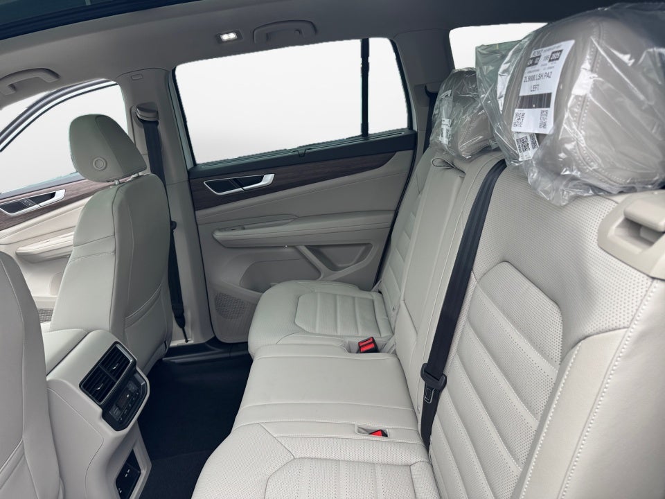 2026 Volkswagen Atlas SEL