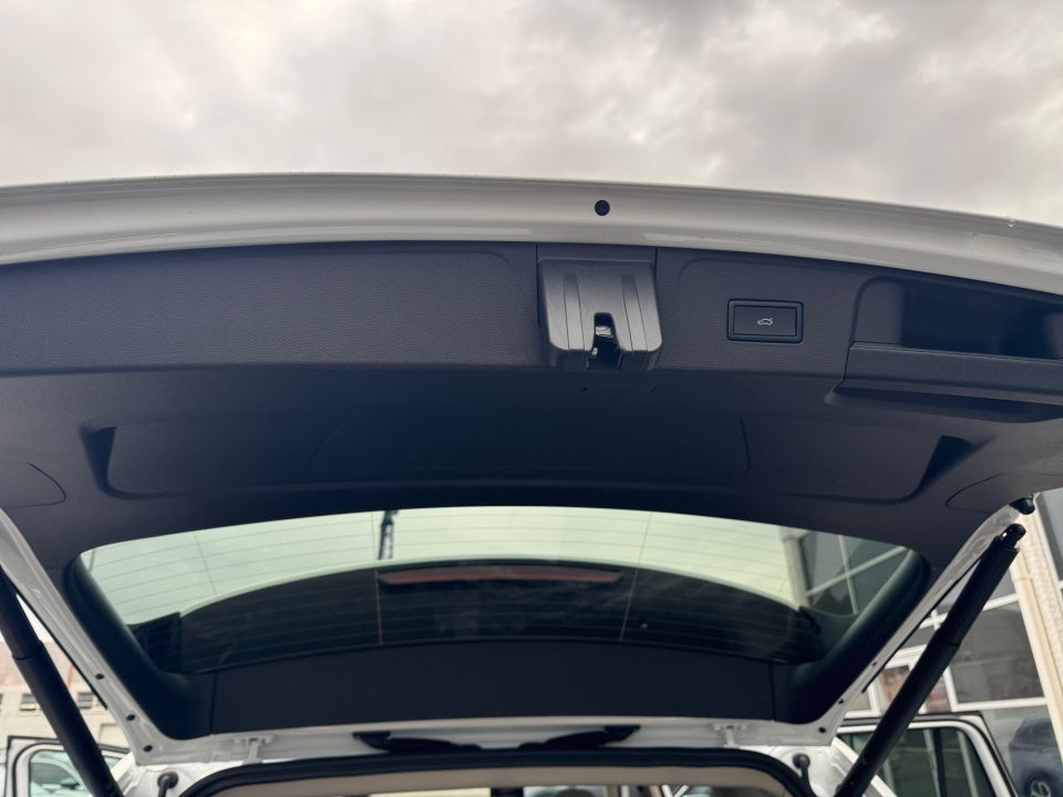 2026 Volkswagen Atlas SEL