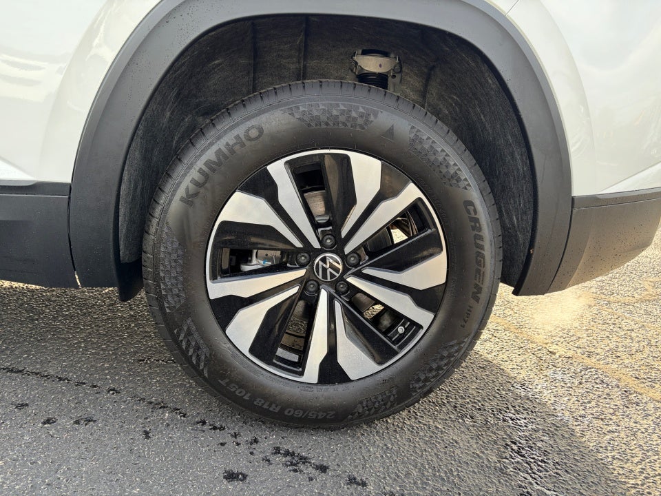 2026 Volkswagen Atlas Cross Sport SE