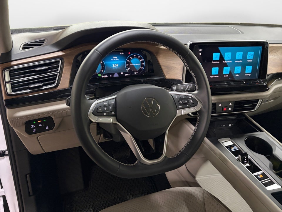 2026 Volkswagen Atlas SE