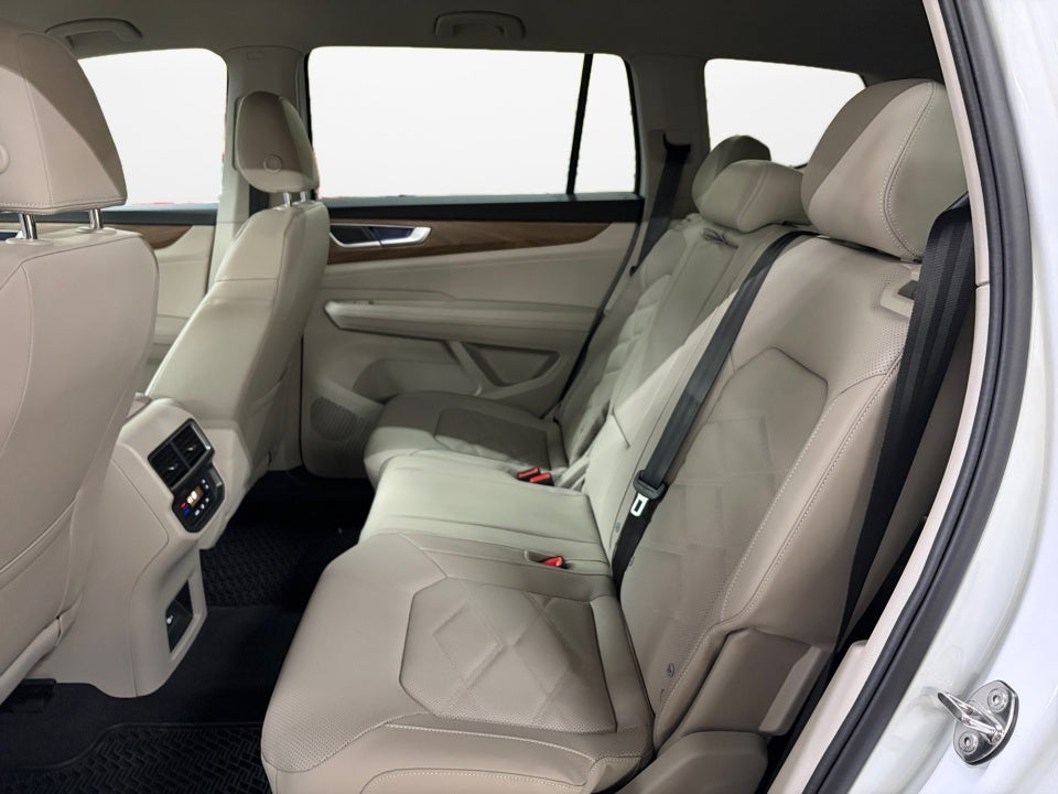 2026 Volkswagen Atlas SE