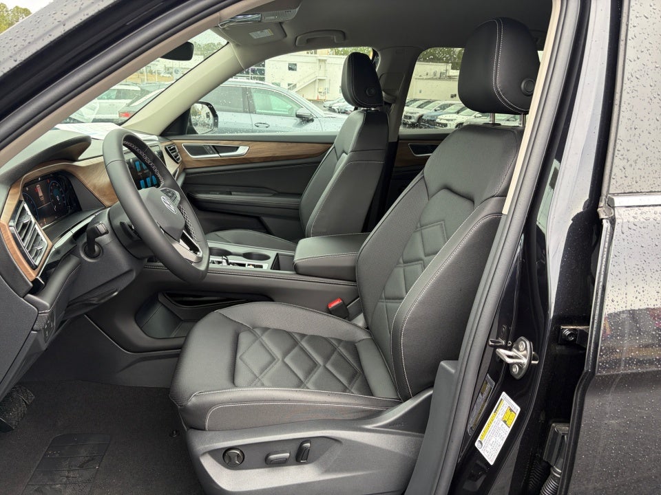 2026 Volkswagen Atlas SE