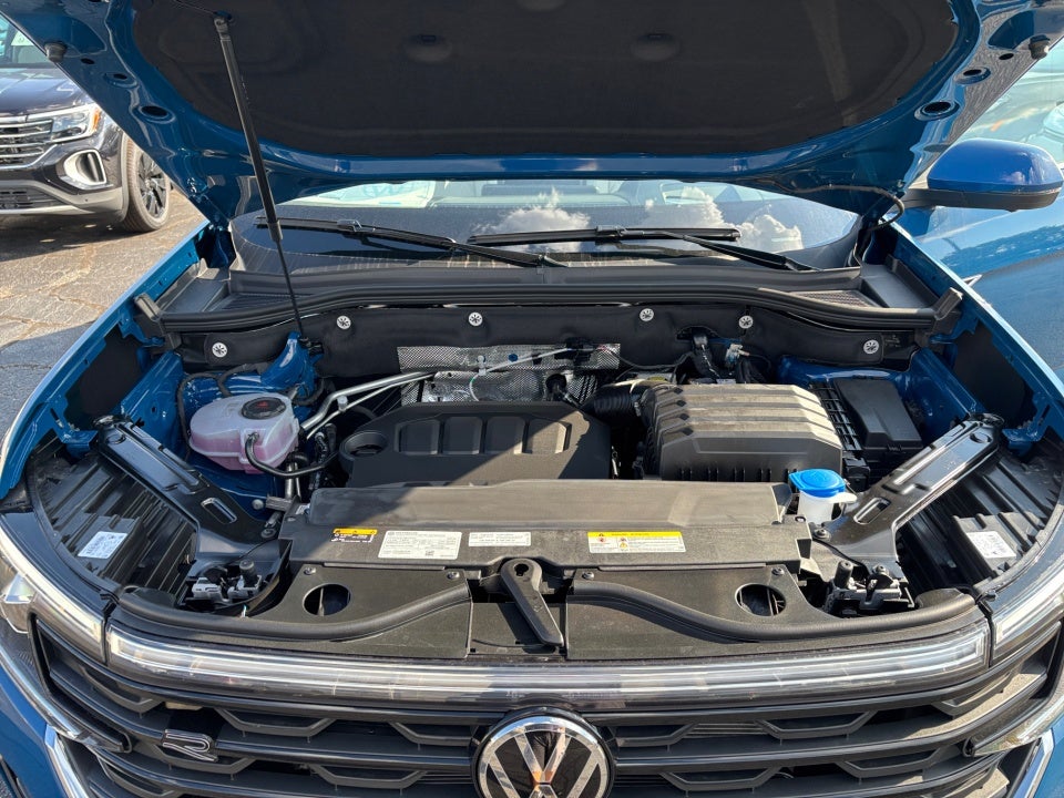 2026 Volkswagen Atlas Cross Sport SEL Premium R-Line