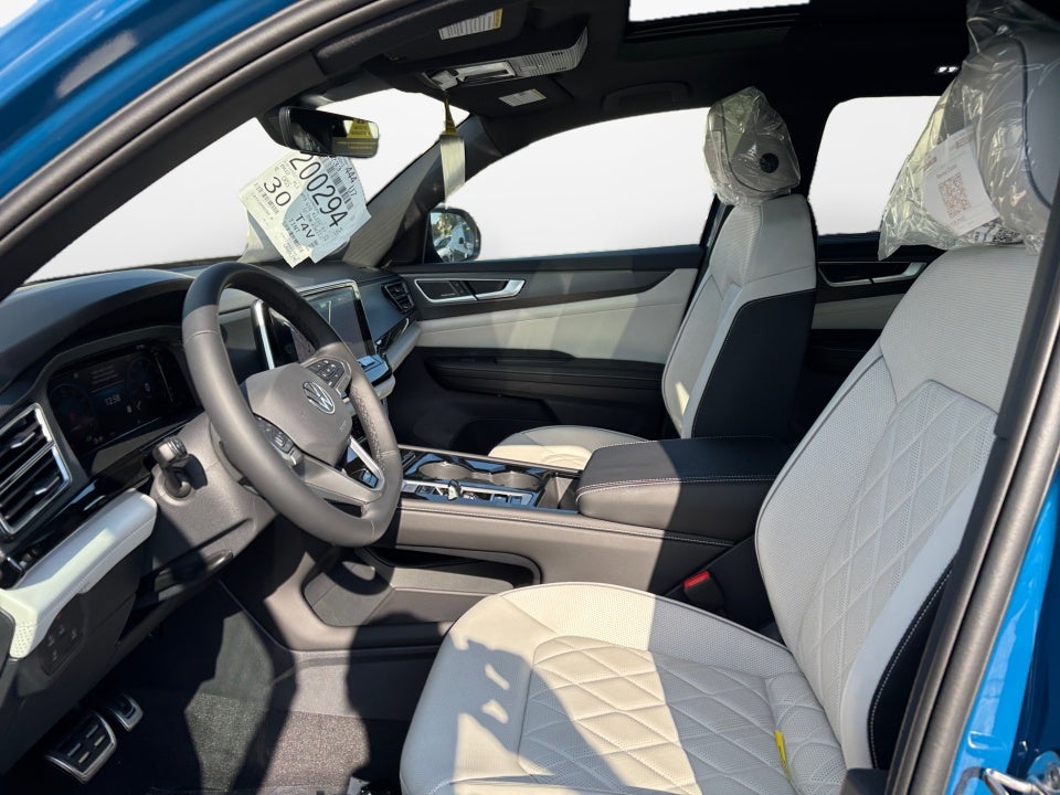 2026 Volkswagen Atlas Cross Sport SEL Premium R-Line