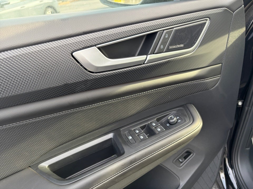 2026 Volkswagen Atlas Cross Sport SEL Premium R-Line