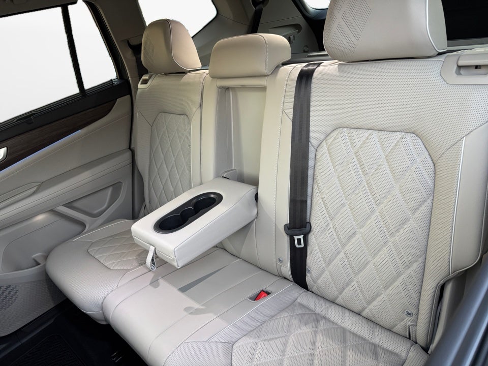 2026 Volkswagen Atlas SEL Premium R-Line