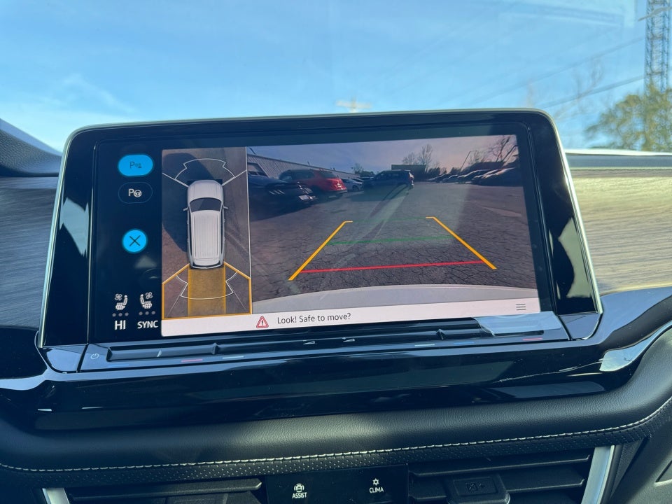 2026 Volkswagen Atlas SEL Premium R-Line