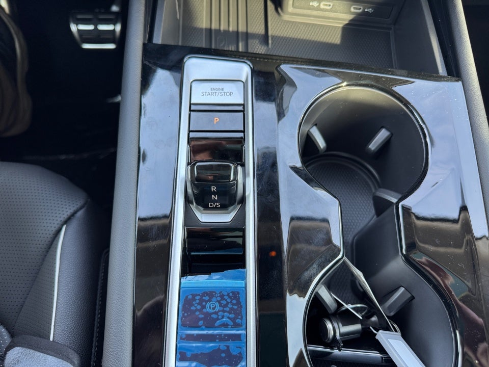 2026 Volkswagen Atlas SEL Premium R-Line