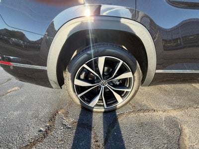 2024 Volkswagen Atlas 2.0T SEL Premium R-Line