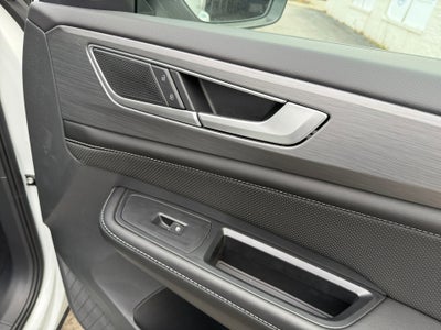 2026 Volkswagen Atlas Cross Sport SE with Technology