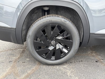 2026 Volkswagen Atlas SE with Technology