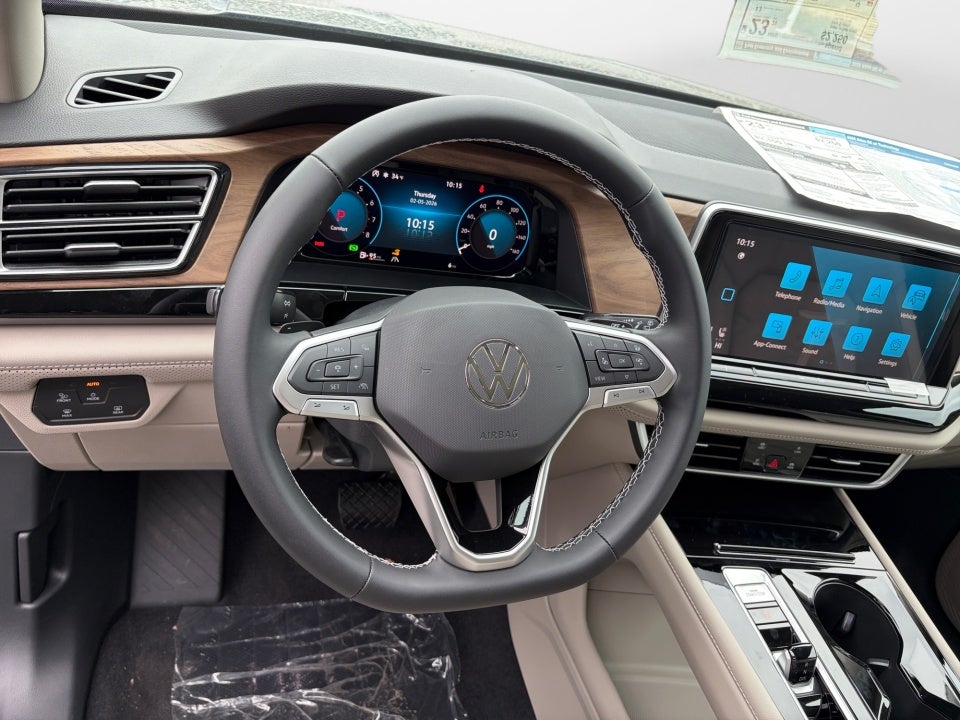 2026 Volkswagen Atlas SE with Technology