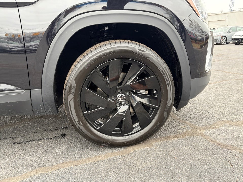 2026 Volkswagen Atlas SE with Technology