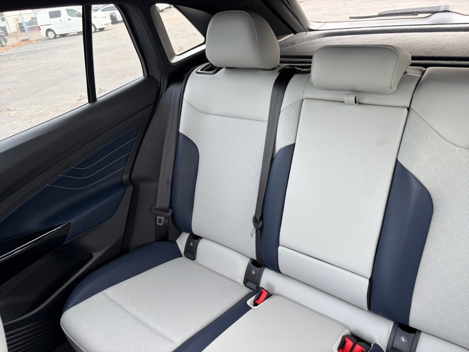 2025 Volkswagen ID.4 AWD Pro S