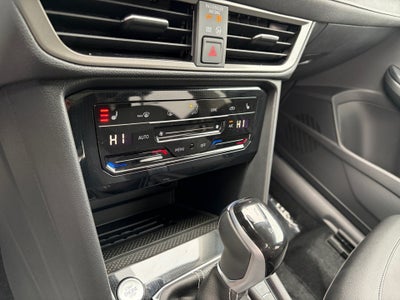 2026 Volkswagen Taos SE Black