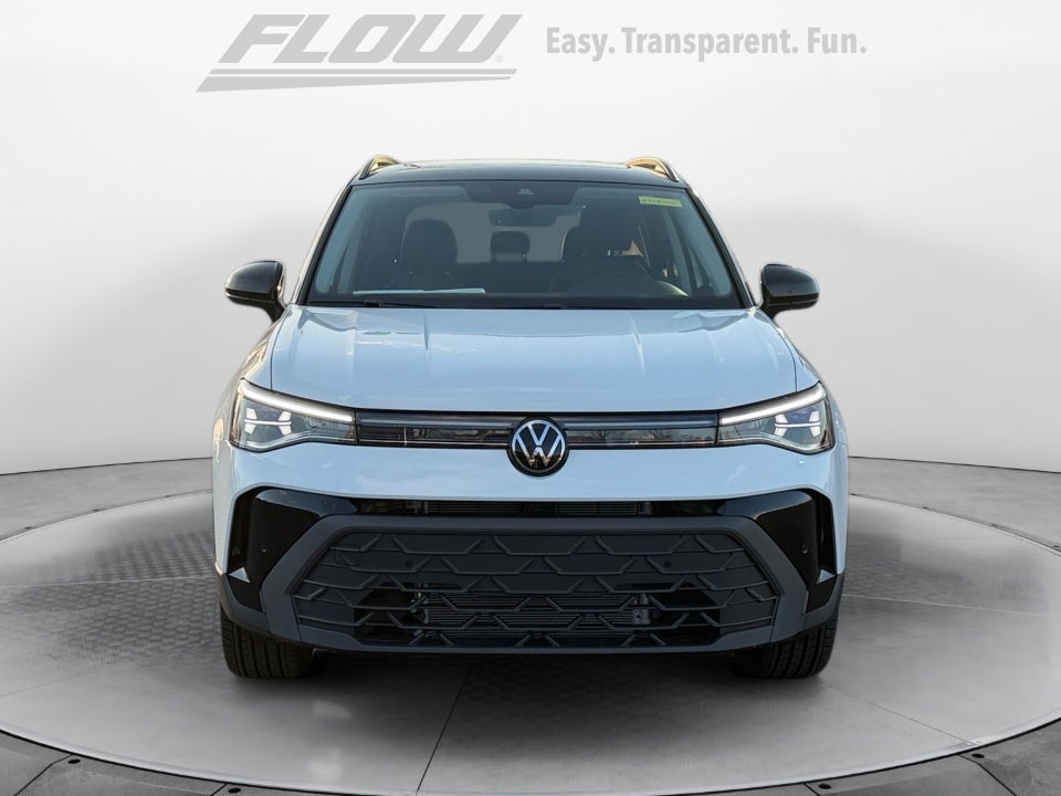 2026 Volkswagen Taos SE Black