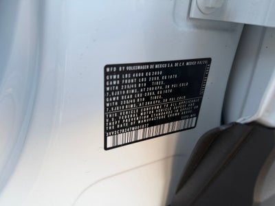 2026 Volkswagen Taos SE Black