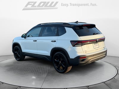 2026 Volkswagen Taos SE Black