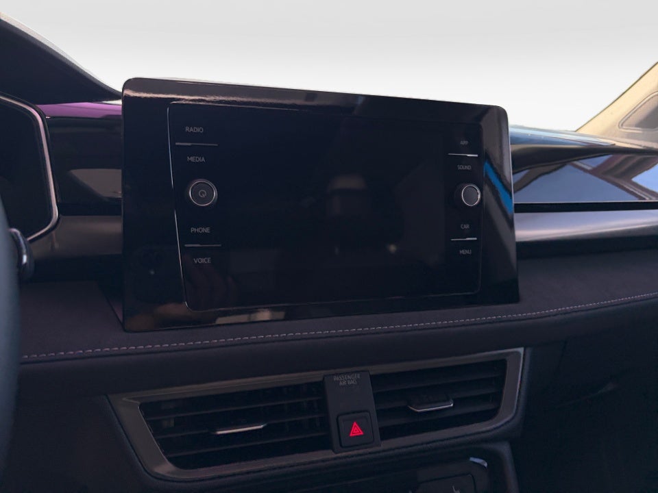 2026 Volkswagen Taos SE Black