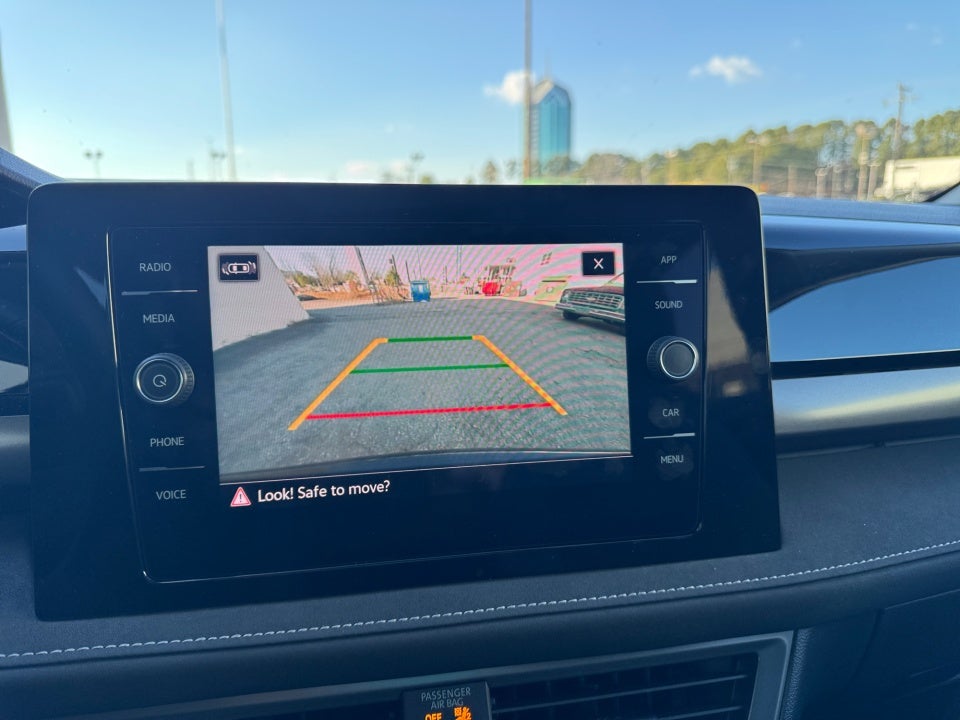 2025 Volkswagen Taos 1.5T SE Black