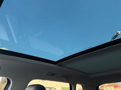 2025 Volkswagen Taos 1.5T SE Black