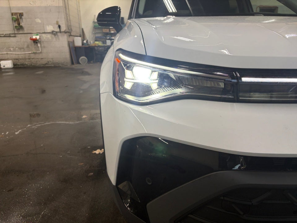 2025 Volkswagen Taos 1.5T SE Black