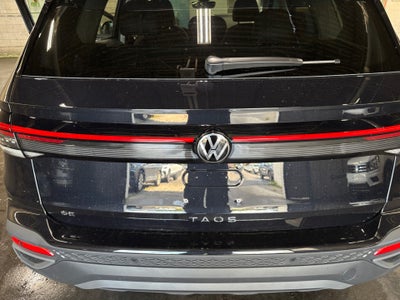 2025 Volkswagen Taos 1.5T SE Black