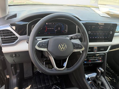 2026 Volkswagen Taos SEL