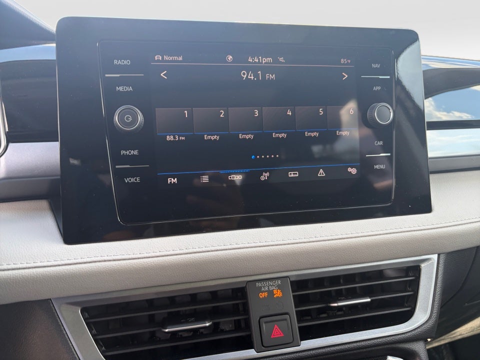 2026 Volkswagen Taos SEL