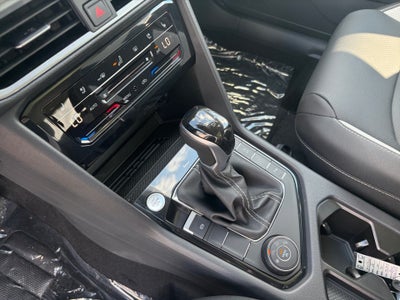 2026 Volkswagen Taos SEL