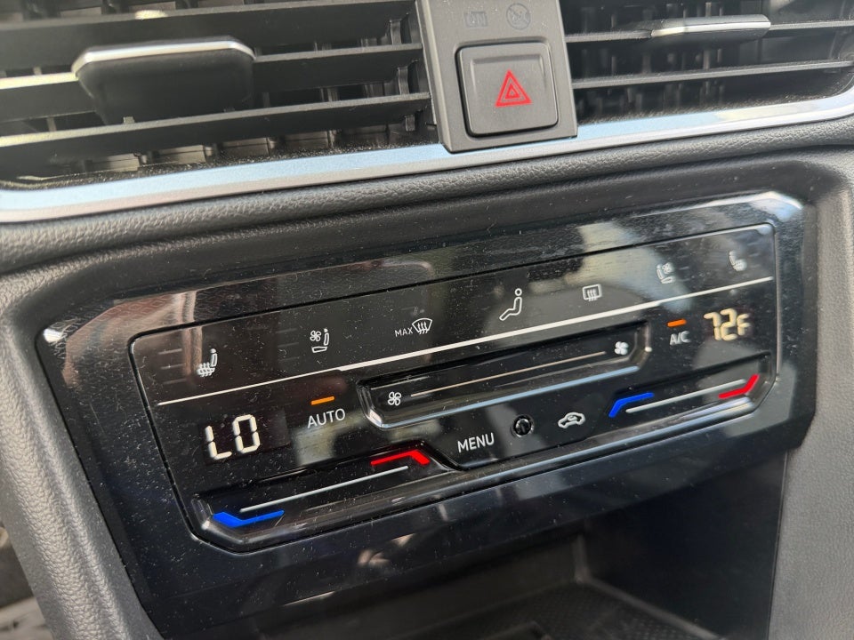 2025 Volkswagen Taos 1.5T SEL