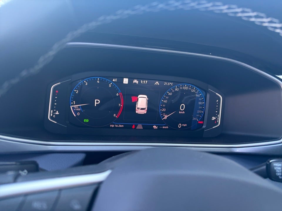 2026 Volkswagen Taos SEL