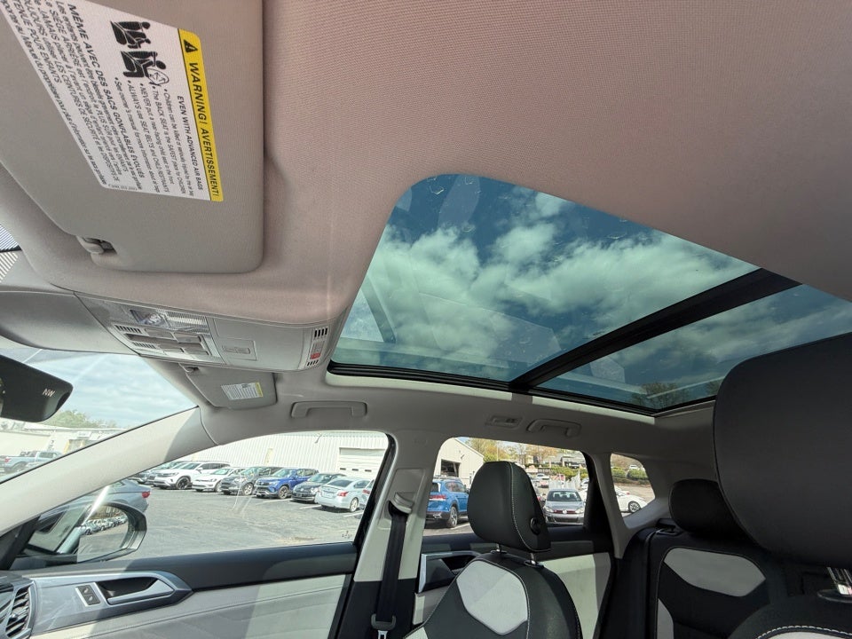 2025 Volkswagen Taos 1.5T SEL