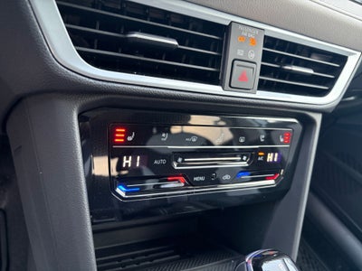 2026 Volkswagen Taos SEL