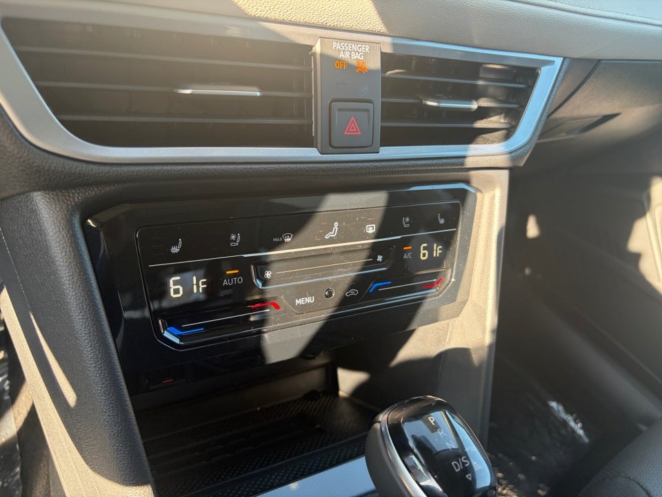 2026 Volkswagen Taos SEL