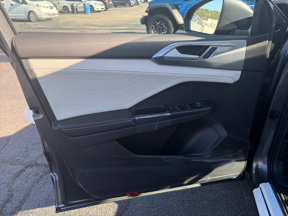 2026 Volkswagen Taos SEL