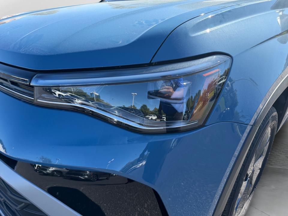 2027 Volkswagen Taos S
