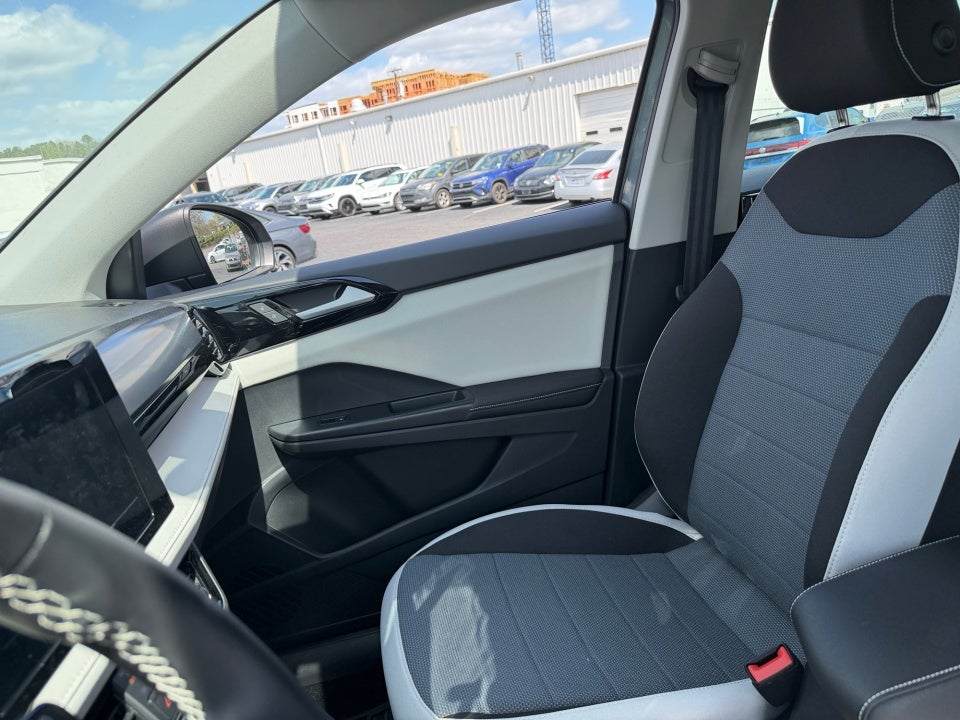 2025 Volkswagen Taos 1.5T S