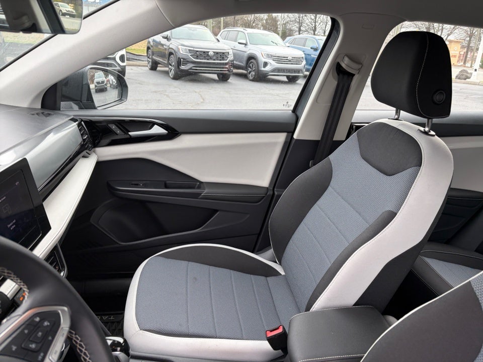 2025 Volkswagen Taos 1.5T S