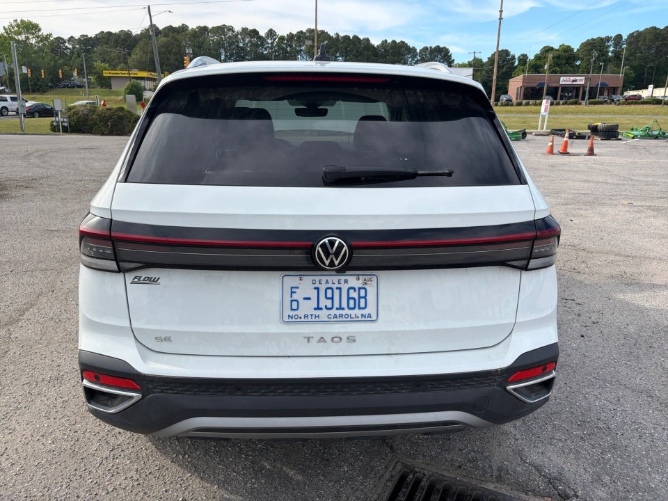 2025 Volkswagen Taos 1.5T SE