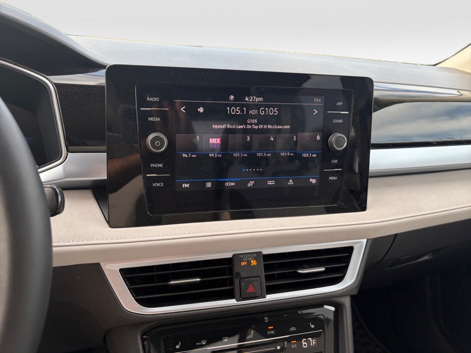 2025 Volkswagen Taos 1.5T SE