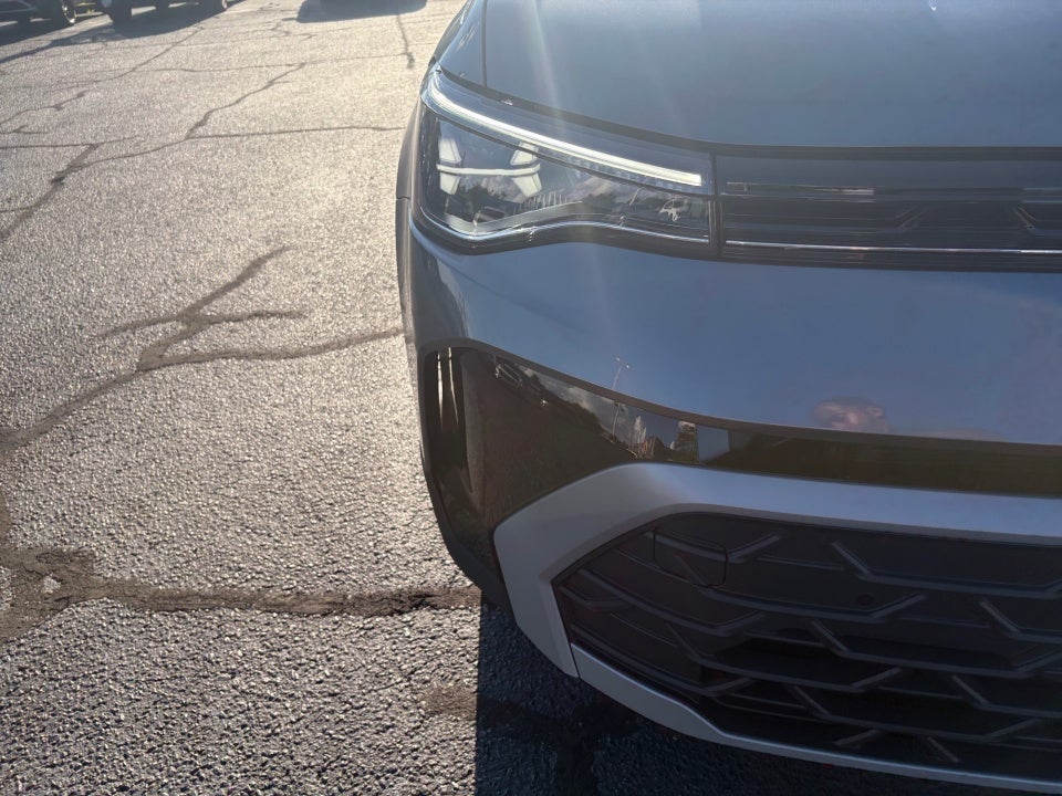 2026 Volkswagen Taos SE