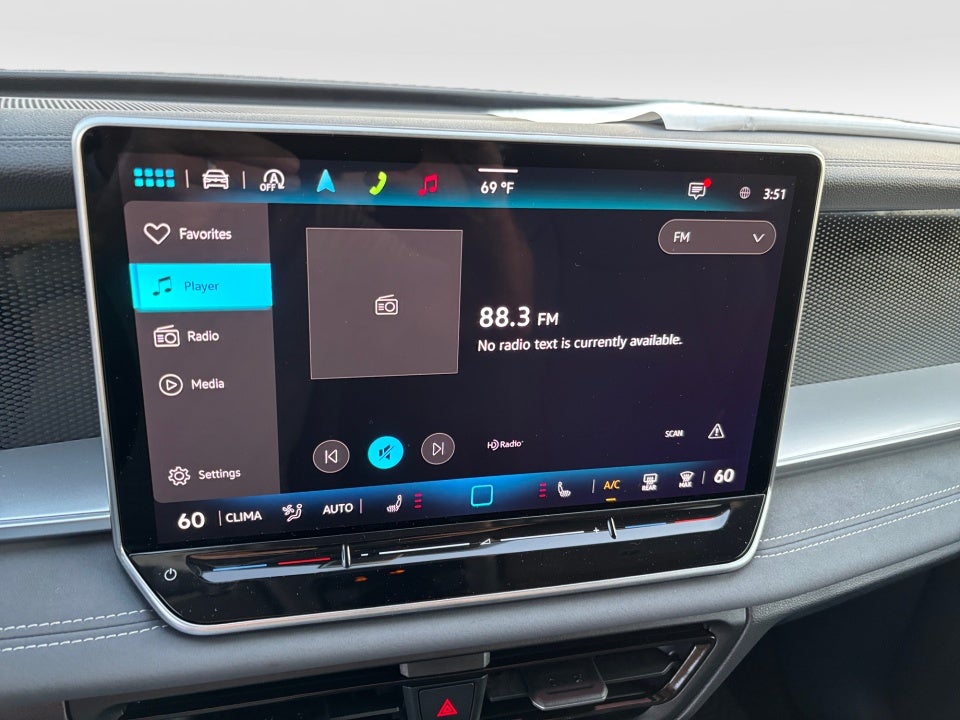 2025 Volkswagen Tiguan 2.0T SE