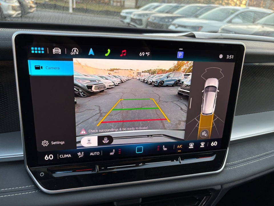 2025 Volkswagen Tiguan 2.0T SE