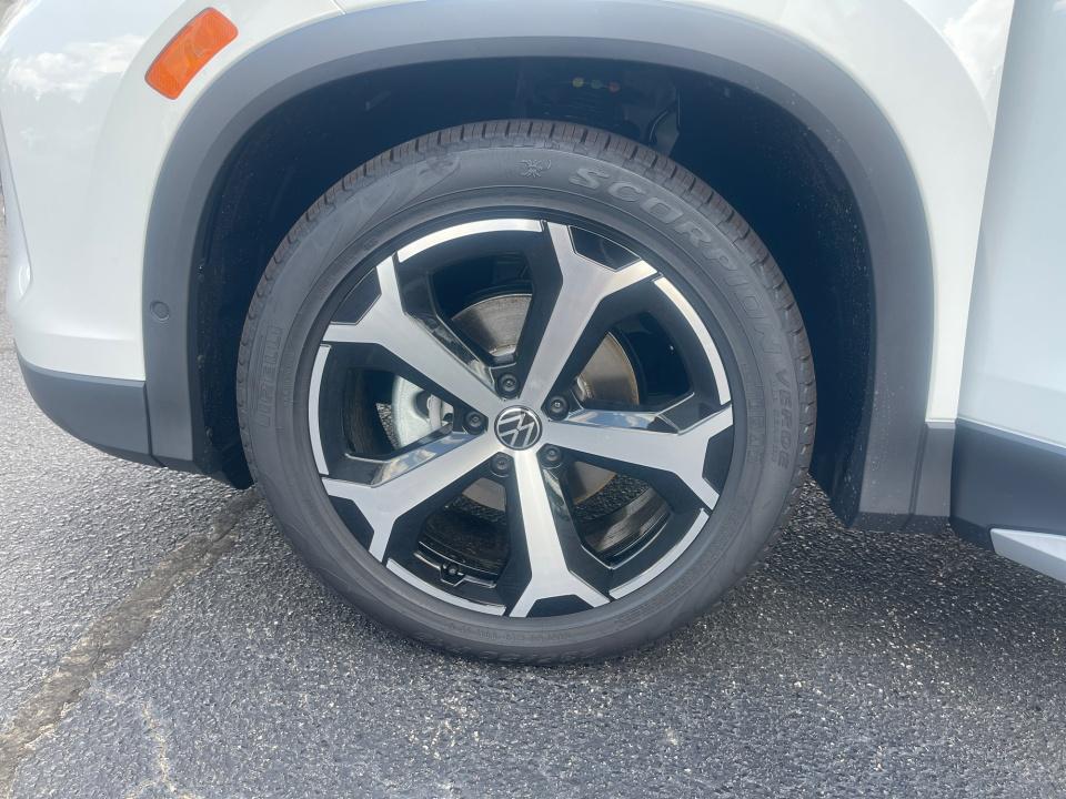 2026 Volkswagen Tiguan SE