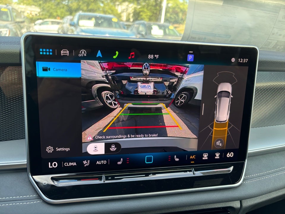 2025 Volkswagen Tiguan 2.0T SE R-Line Black